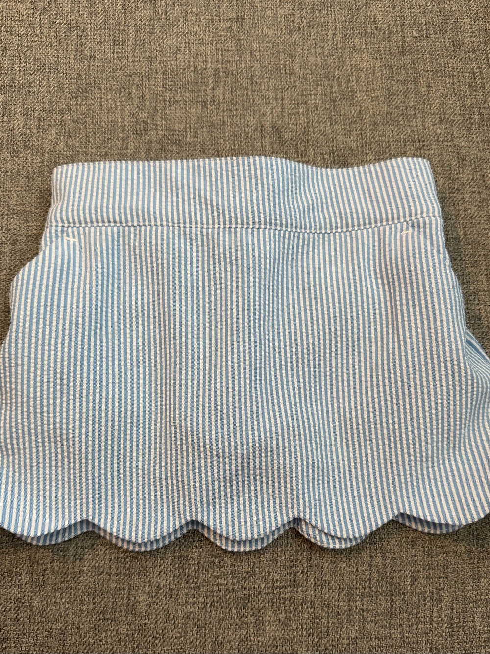 Vineyard Vines Performance Light Blue & White Striped Scallop Hem Skort Size 2T